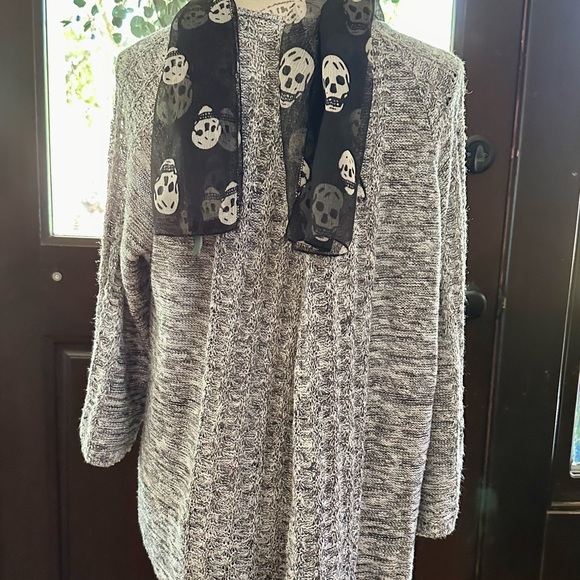 Sweater by Live and let Live. - Picture 3 of 3